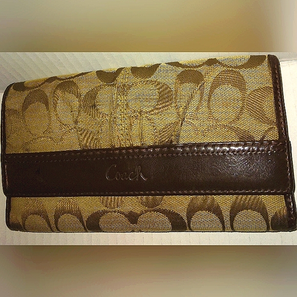 GUC Classic COACH Signature Mahogany/Khaki Large Checkbook Wallet~Rare - Picture 2 of 14